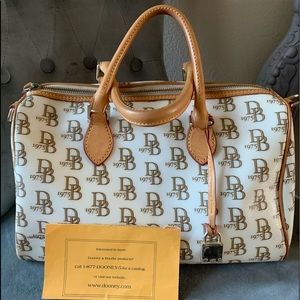 DOONEY  & BOURKE